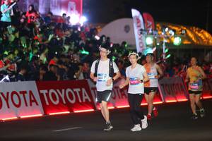 BIB: 40367, 46155, 1505
                            <button type="button" onclick="openModal(23176674)" class="btn btn-primary btn-sm float-right btn-popup" data-toggle="modal" data-target=".modal-high-quality">
                        <i class="fas fa-shopping-cart"></i> Add to Cart
                    </button>
                                            <button type="button" onclick="isThisMe(23176674, true)" class="btn btn-success btn-sm float-right btn-popup btn-isme hidden" data-toggle="tooltip" data-placement="bottom" title="นี่คือรูปของคุณใช่ไหม คลิกที่นี่เพื่อเอาเข้าอัลบั้ม">
                        <i class="fas fa-plus"></i> Add to album
                    </button>
                    <button type="button" onclick="isThisMe(23176674, false)" class="btn btn-warning btn-sm float-right btn-popup btn-isnotme hidden">
                        <i class="fas fa-ban"></i> Remove from album
                    </button>